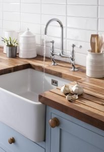 farmhouse kitchen