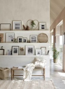 gallery wall